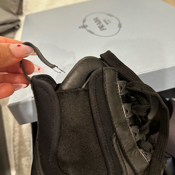 Prada boots - Picture 3 of 3